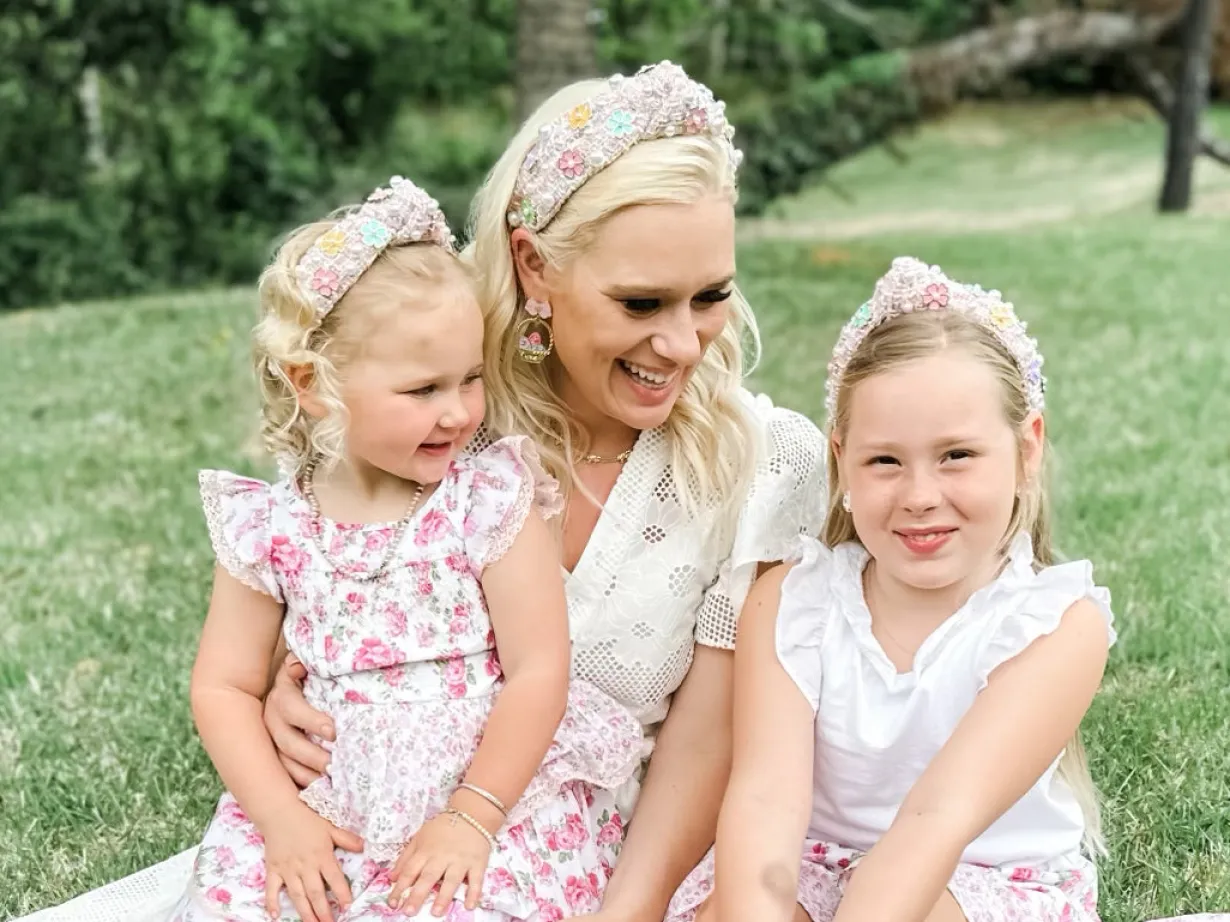 adult_size_pink_tweed_hea_3.webp Adult Size Pink Tweed Headband with Flowers-Brianna Cannon Online