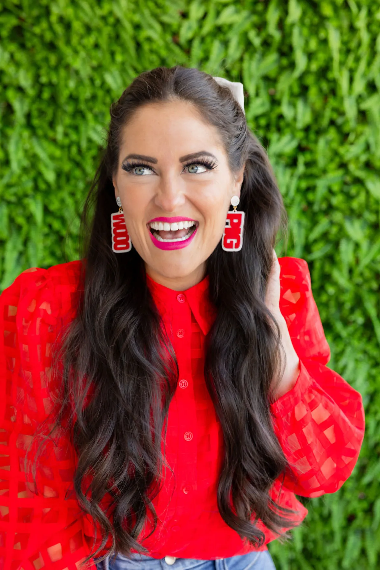 arkansas_cardinal_red_woo_1-2.webp Arkansas Cardinal Red WOOO PIG Earrings-Brianna Cannon Discount