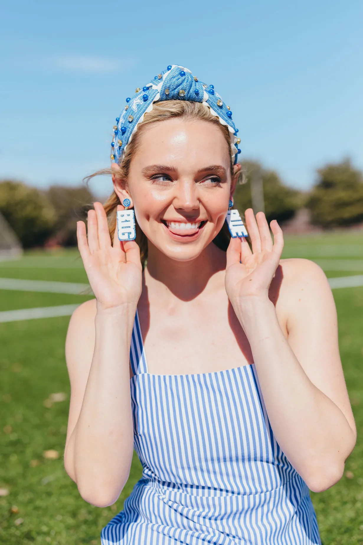 kentucky_white__blue_glit_1-1.webp Kentucky White & Blue Glitter BIG BLUE Earrings-Brianna Cannon Discount