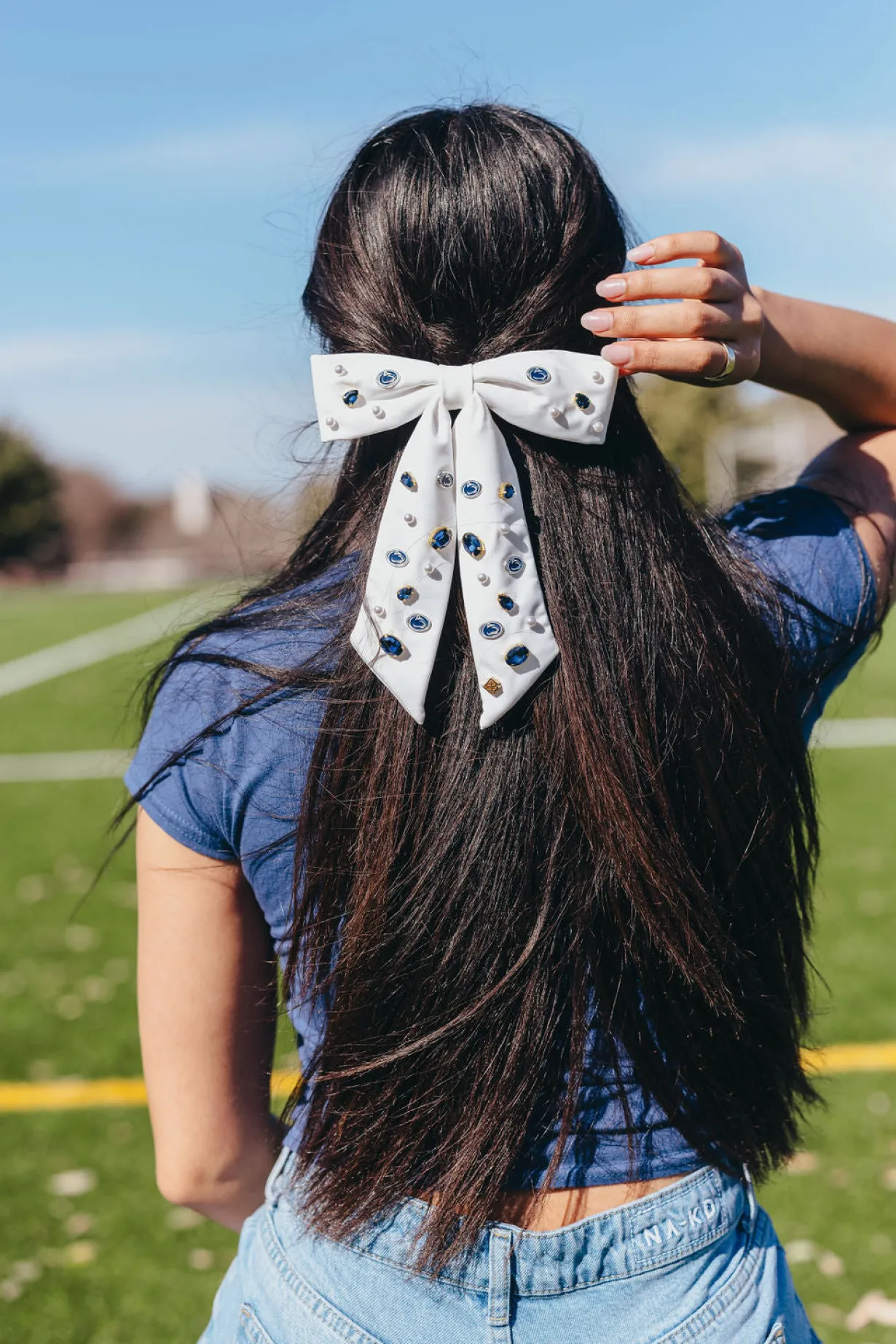 penn_state_white_bow_barr_2.webp Penn State White Bow Barrette-Brianna Cannon Online