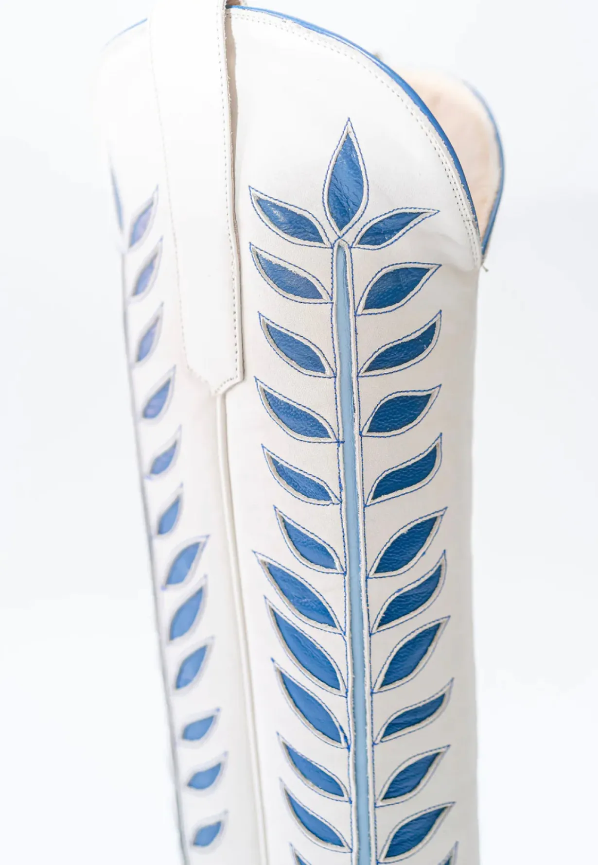 petite_paloma_rory_boot___5.webp Petite Paloma Rory Boot - Bone/Blue-Brianna Cannon Clearance