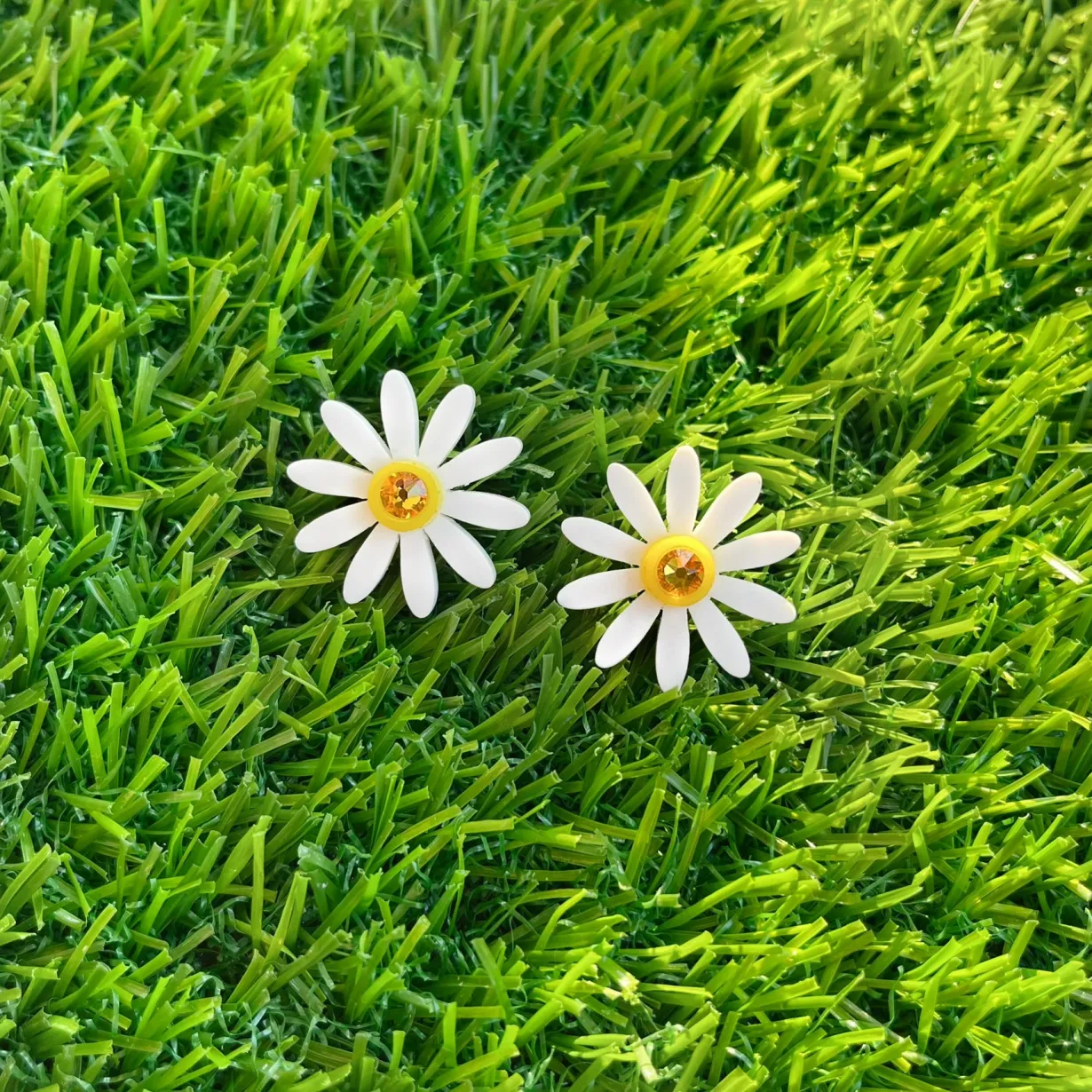 summer___darling_daisy_st_3.webp Summer 2021 - Darling Daisy Stud Earrings-Brianna Cannon Best