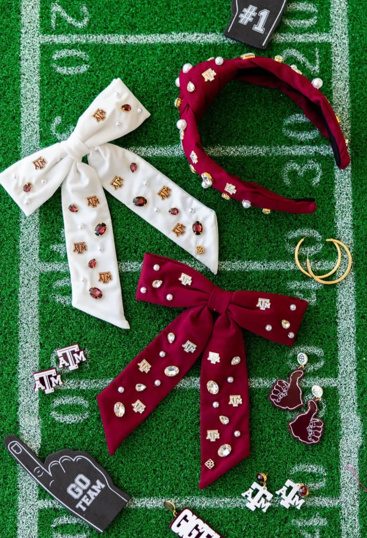 texas_am_gigem_thumbsup_e_2.webp Texas A&M Gig'Em Thumbs-Up Earrings-Brianna Cannon Hot