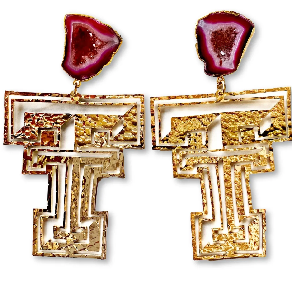 texas_tech_gold_logo_earr_0-1.webp Texas Tech Gold Logo Earrings with Red Geode-Brianna Cannon Clearance