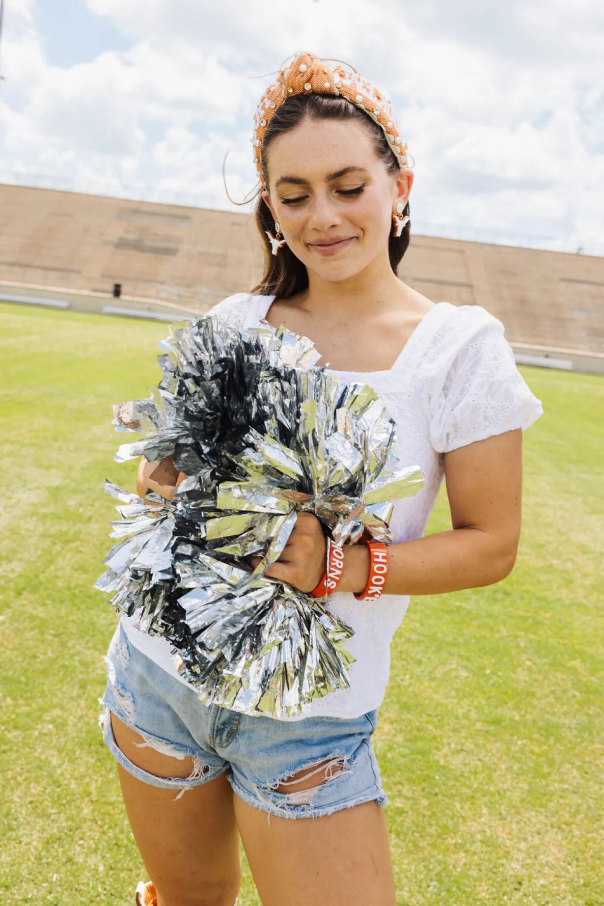 texas_white_longhorn_earr_4.webp Texas White Longhorn Earrings-Brianna Cannon Fashion